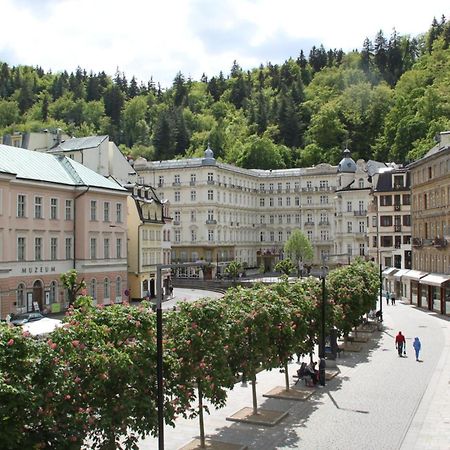 Hotel Maltezsky Kriz การ์โลวีวารี ภายนอก รูปภาพ