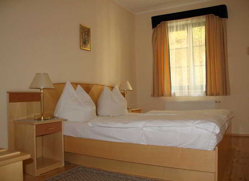 Hotel Maltezsky Kriz การ์โลวีวารี ภายนอก รูปภาพ