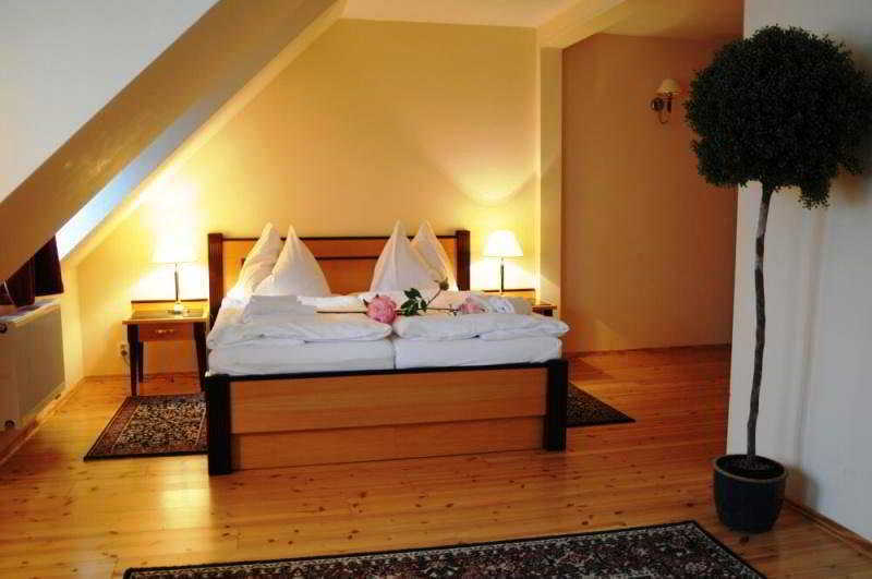 Hotel Maltezsky Kriz การ์โลวีวารี ภายนอก รูปภาพ