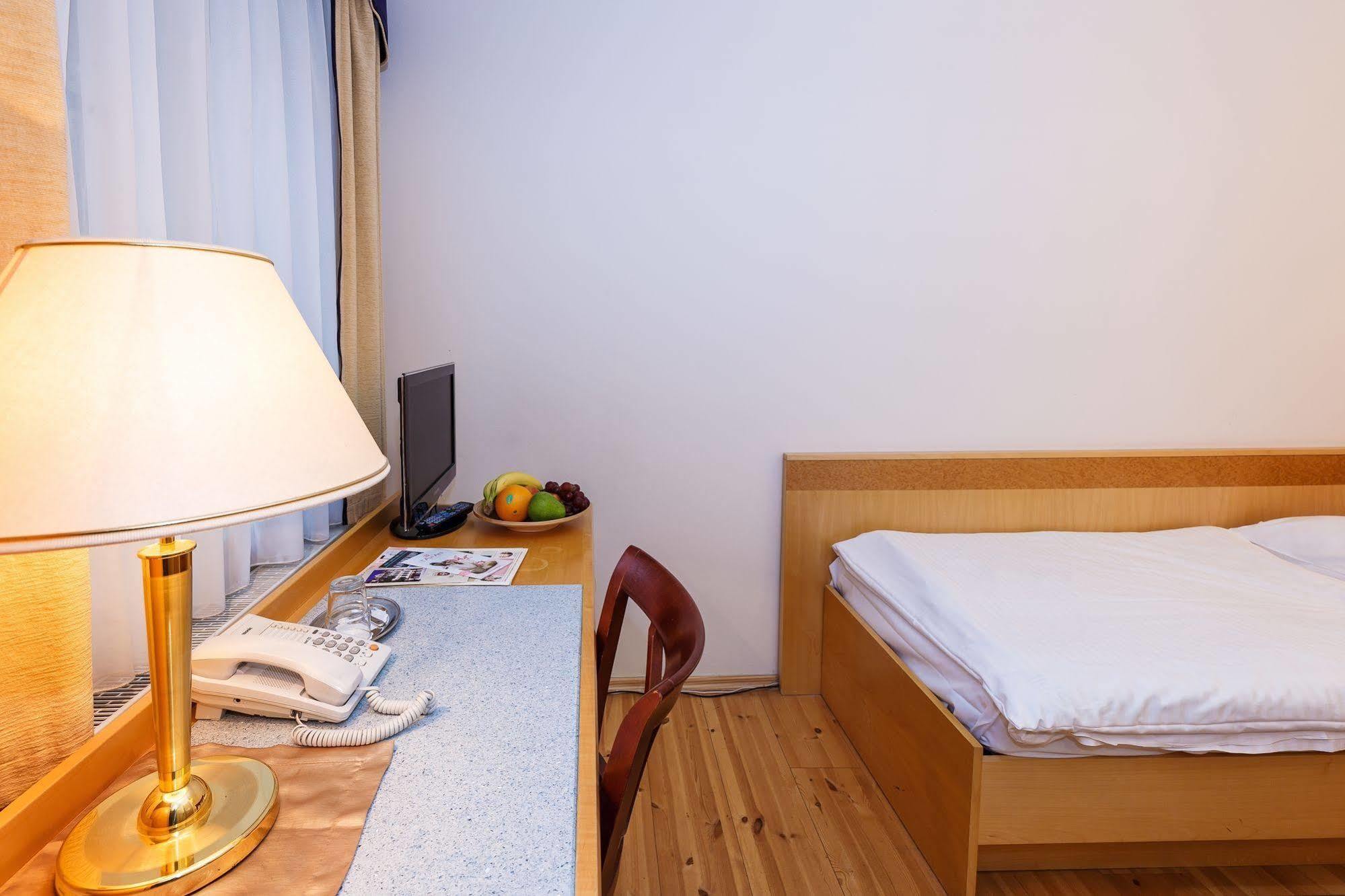 Hotel Maltezsky Kriz การ์โลวีวารี ภายนอก รูปภาพ